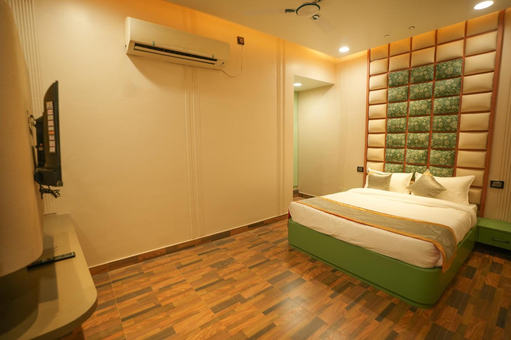 Dashrath Inn Near Ramjanmbhoomi Ayodhya Luaran gambar