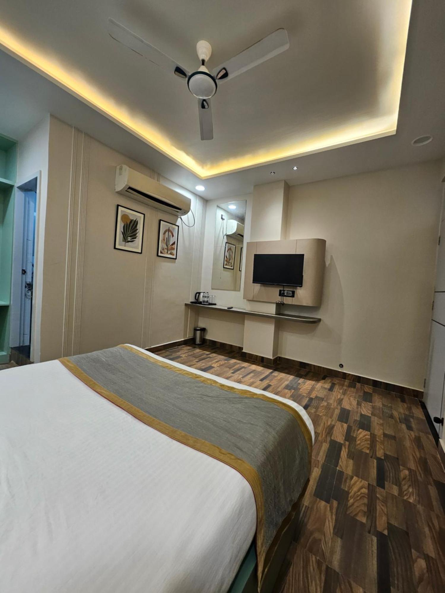 Dashrath Inn Near Ramjanmbhoomi Ayodhya Luaran gambar